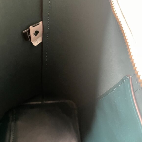 Kate Spade Tote - Picture 10 of 10